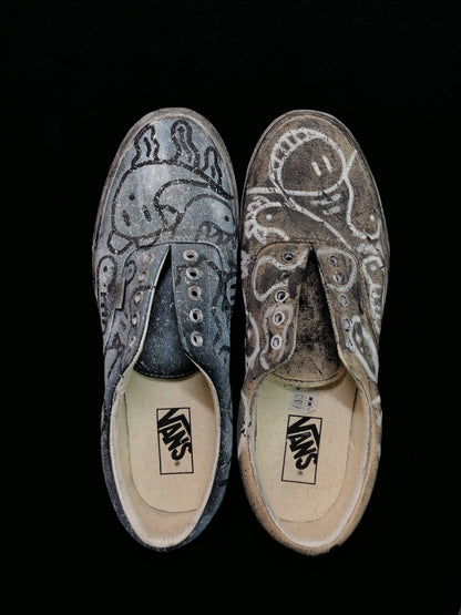 SPLIT KICKS | Hand-Doodled Vans Lace-Ups (Two-Tone Canvas)