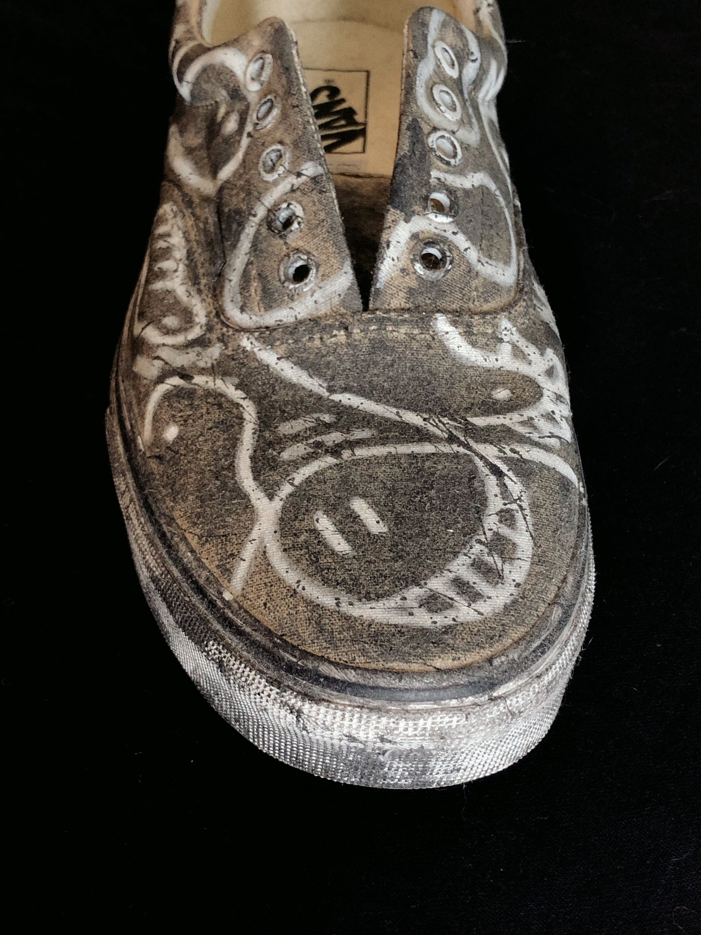 SPLIT KICKS | Hand-Doodled Vans Lace-Ups (Two-Tone Canvas)
