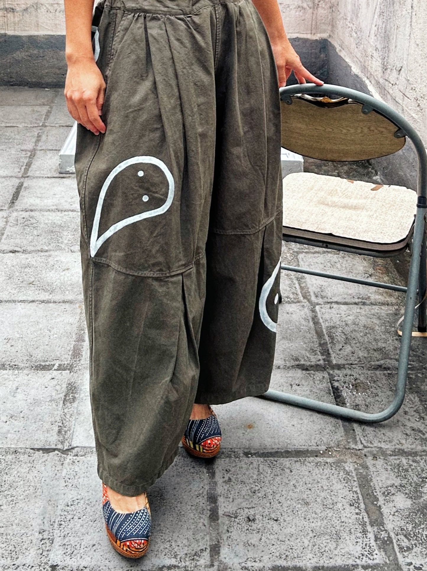 ALLEY SPIRITS  | Wide Olive Pants with Ghost Doodles