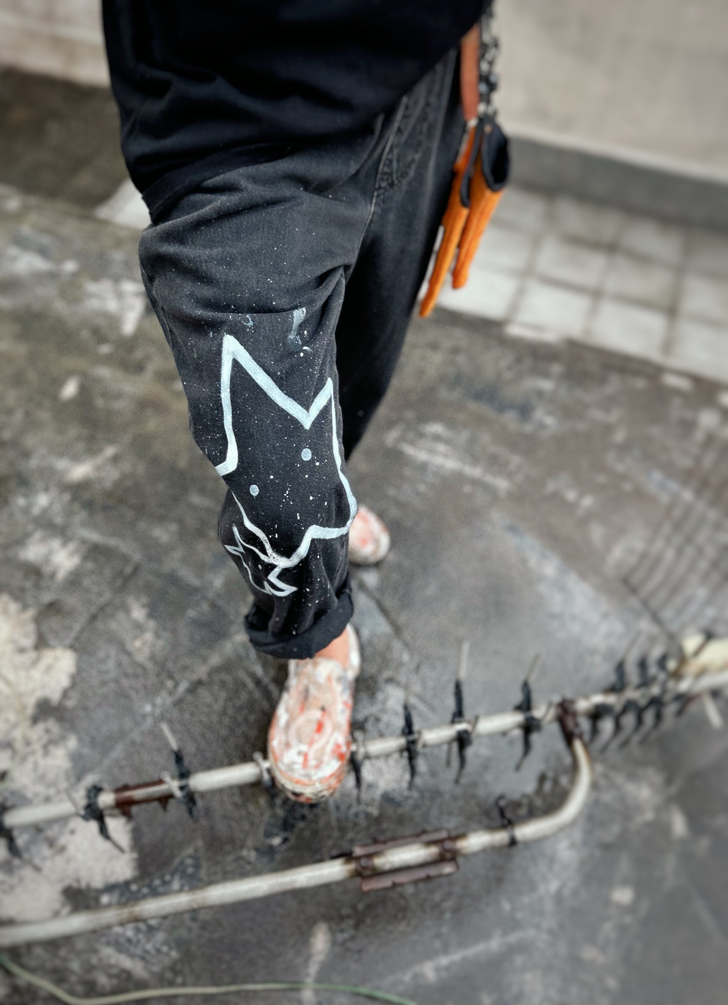 COSMIC ALLEY | Loose Black Jeans with Star Doodles